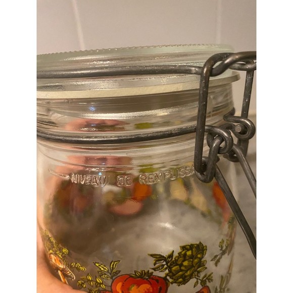 Vintage Mushroom and veggie glass French Jar - Picture 2 of 7
